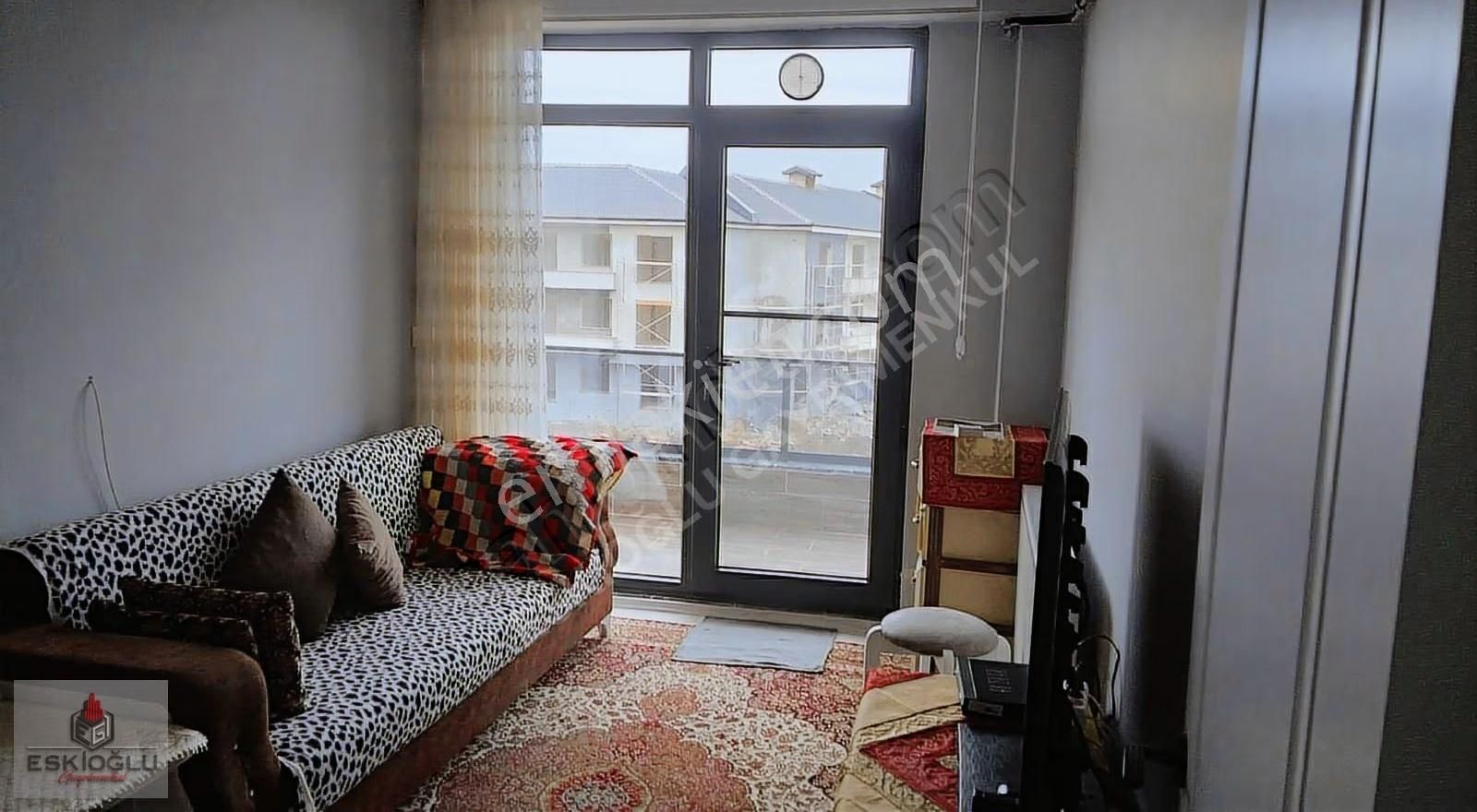 Eskioğlu'ndan Yeni Site İçinde 2+1 Daire