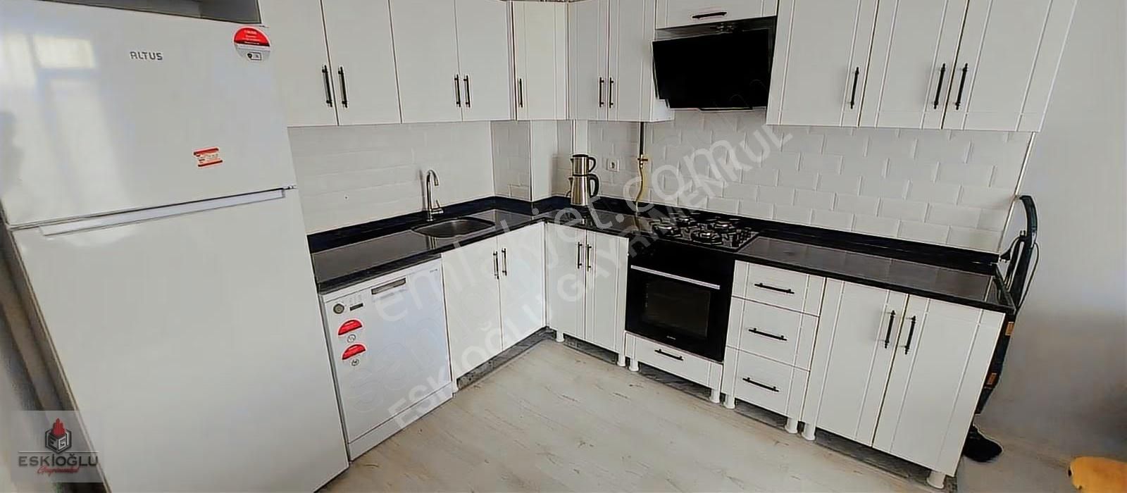 Sıfır Sıtede Sıfr Eşyalı 2+1 Geniş Balkon Manzara Görülmeye Değr - Görsel 4