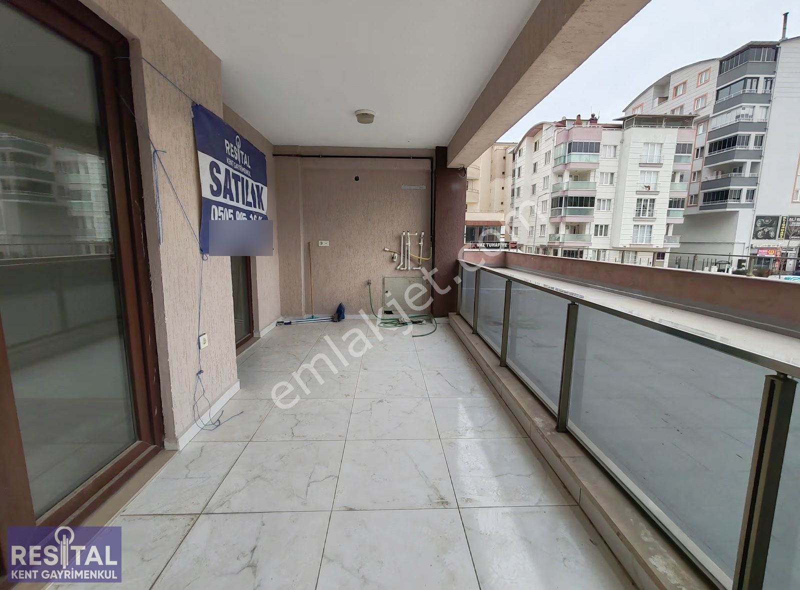 Hamitler Park Aura Evleri 3+1 Geniş Teras Kullanım Alan Önü Açık - Görsel 27
