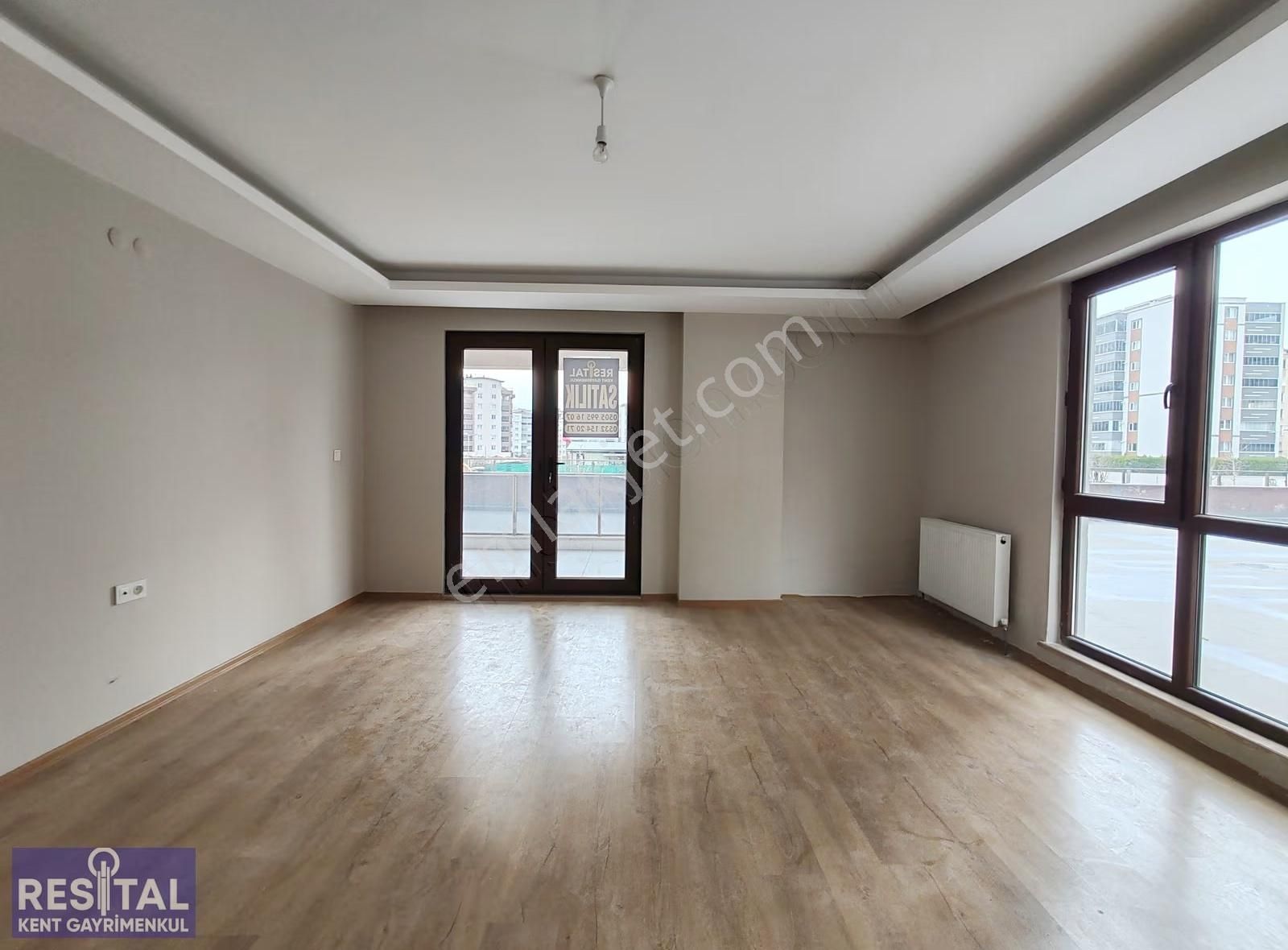 Hamitler Park Aura Evleri 3+1 Geniş Teras Kullanım Alan Önü Açık - Görsel 5
