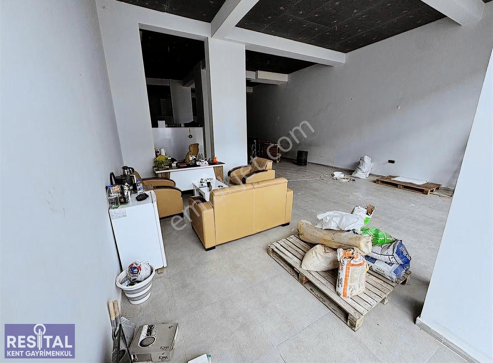 Millet Mahallesi'nde Satılık 115 Metre² 7 Metre Cepheli Dükkan - Görsel 8