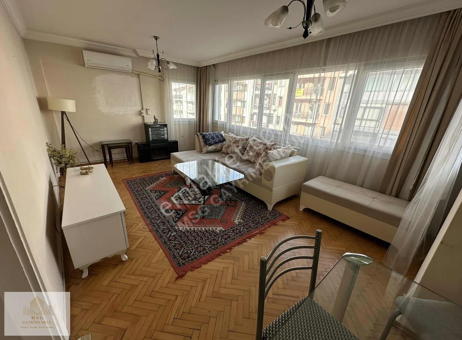 Msg'den Mithatpaşa Caddesinde Asansörlü Ara Kat Fırsat 2+1 Daire