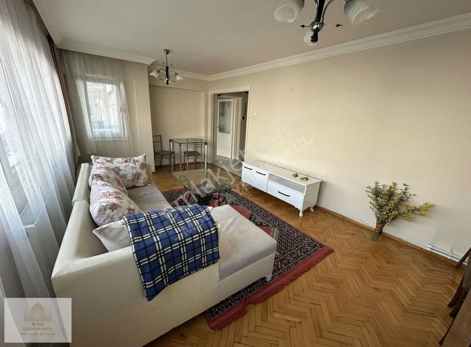 Msg'den Mithatpaşa Caddesinde Asansörlü Ara Kat Fırsat 2+1 Daire - Görsel 4