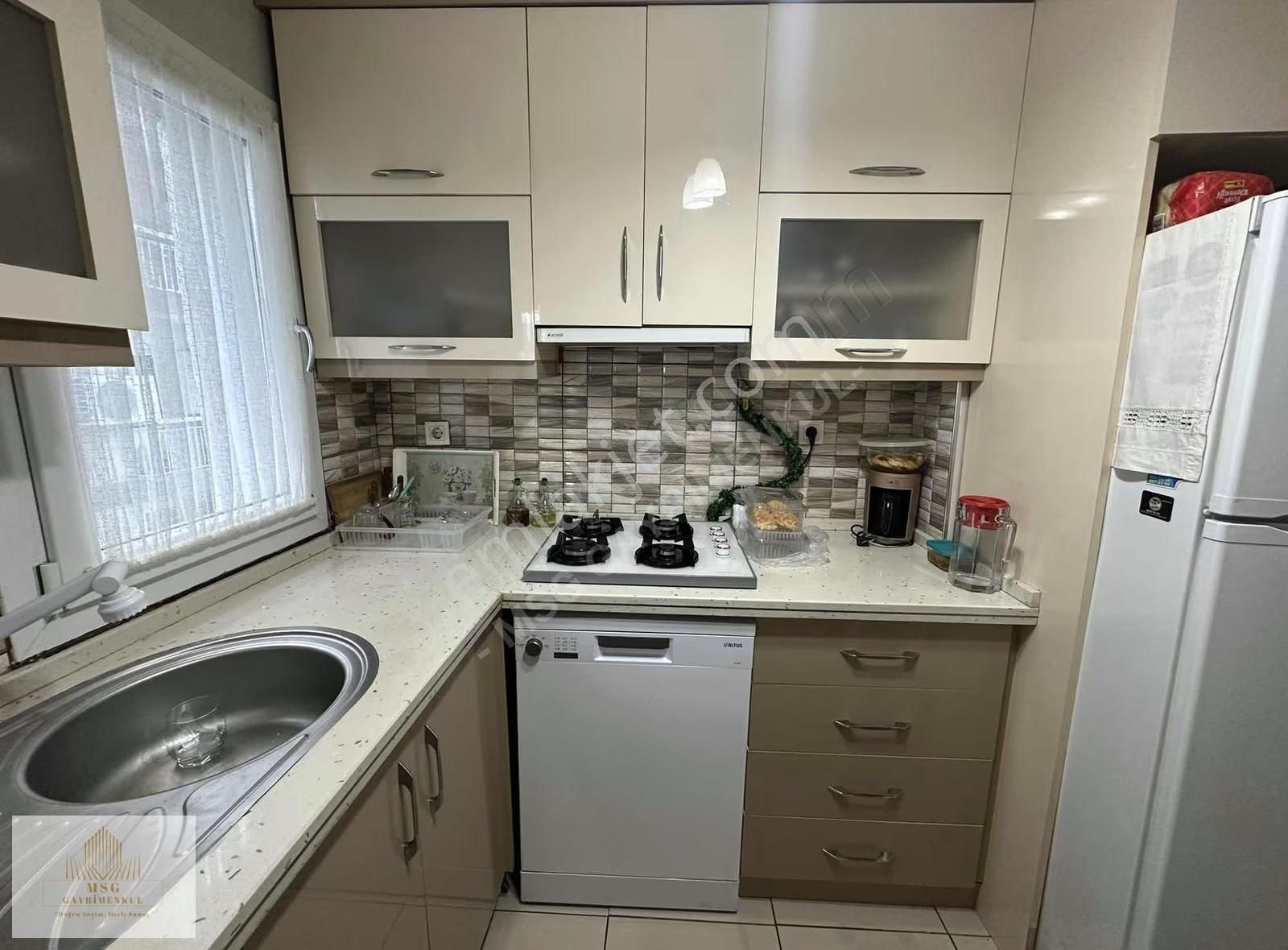 Msg'den Üçyol Metro Karşısında Tadilatlı Asansörlü 2+1 Daire - Görsel 30