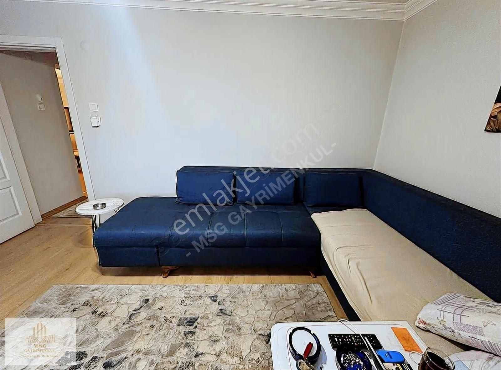 Msg'den Üçyol Metro Karşısında Tadilatlı Asansörlü 2+1 Daire - Görsel 13