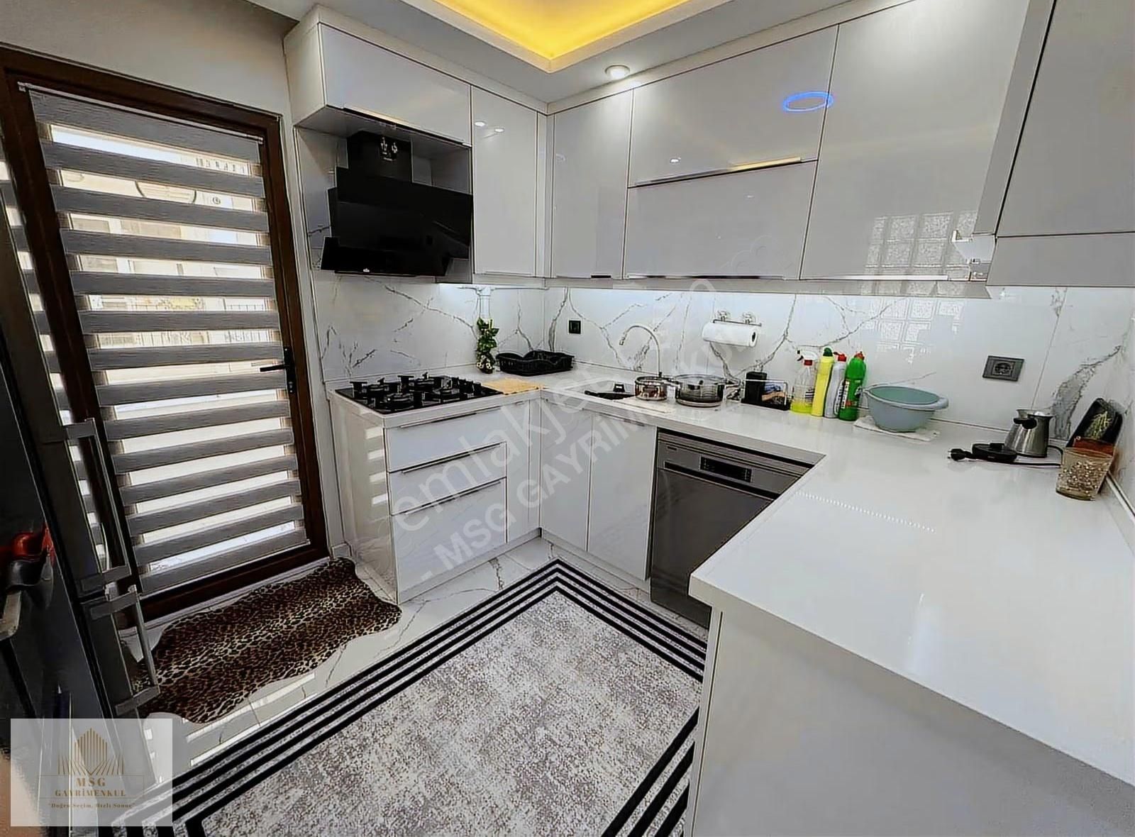 Msg'den Üçyola Yakın Deniz Manzaralı Full Lüx Yapılı 3+1 Daire - Görsel 18