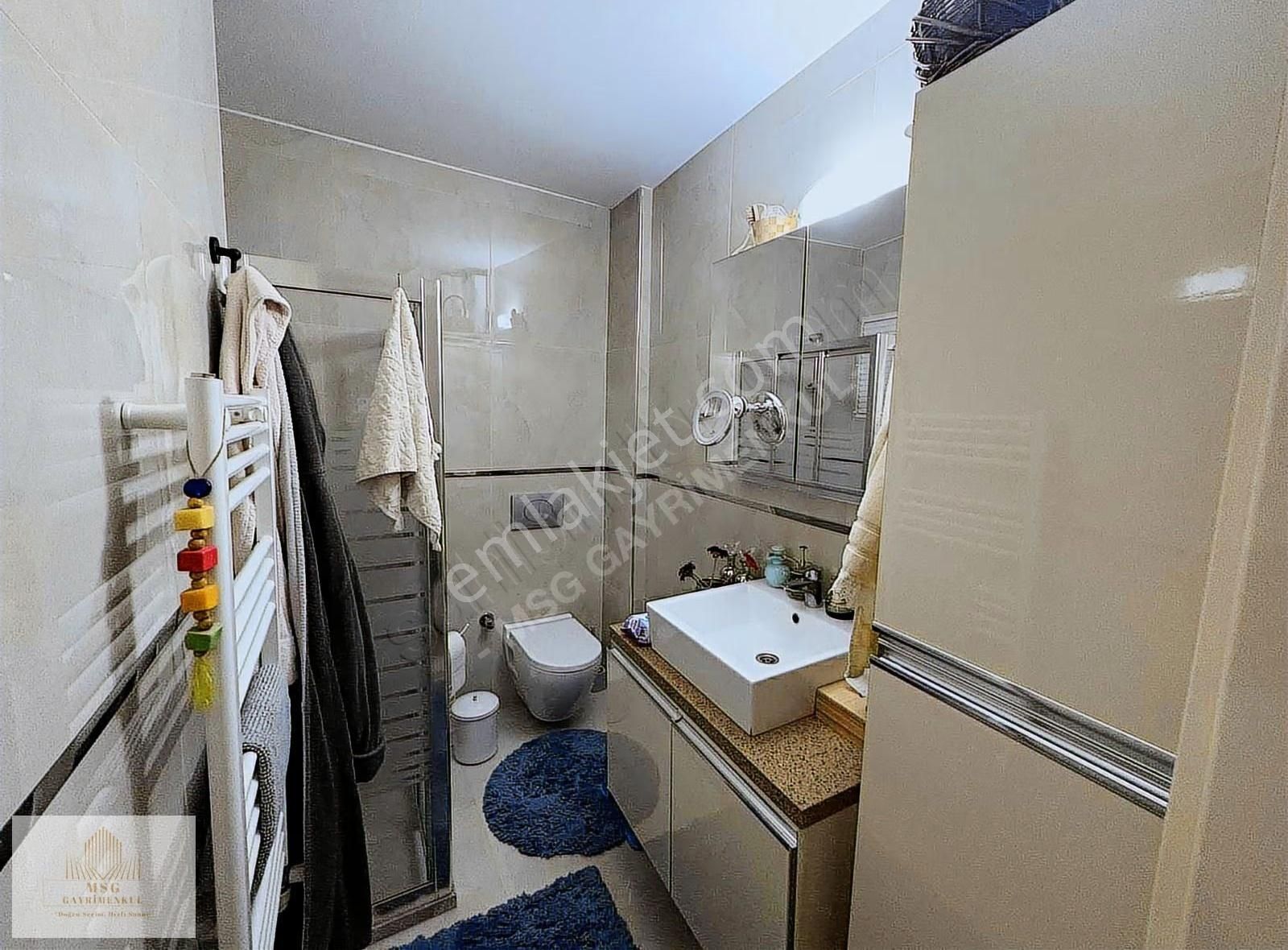 Msgden 1999 Yapımı Genç Binada 3+1-120m2 Bakımlı Otoparklı Daire - Görsel 6