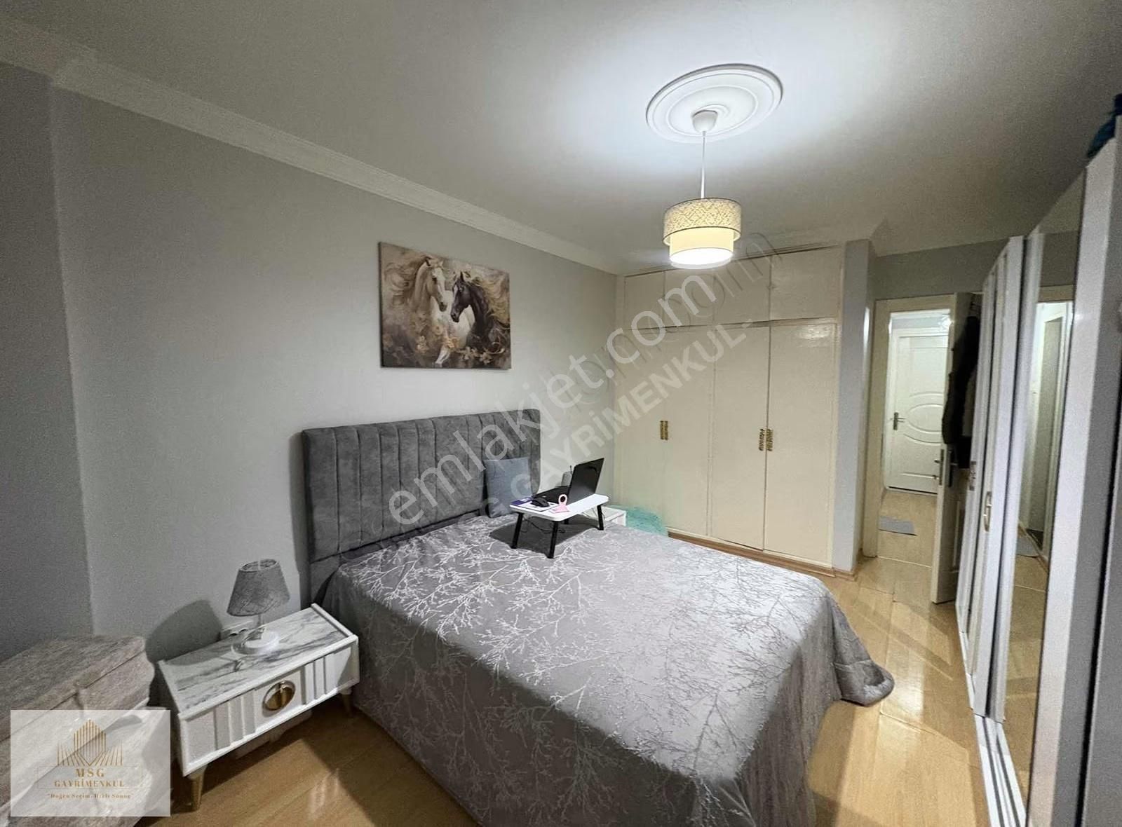 Msg'den Tarihi Asansör Yakını Müstakil Bahçeli 3+1 Bakımlı Daire - Görsel 13