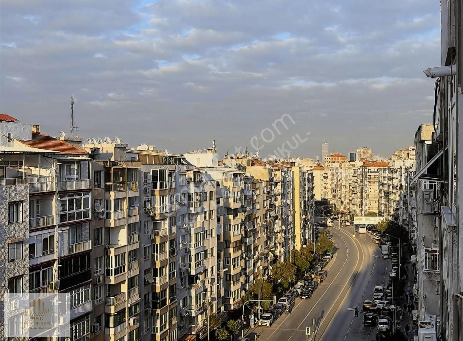 Msg'den İnönü Cadde Üzerinde, Metro Yakını 3+1 Asansörlü Kiralık - Görsel 6