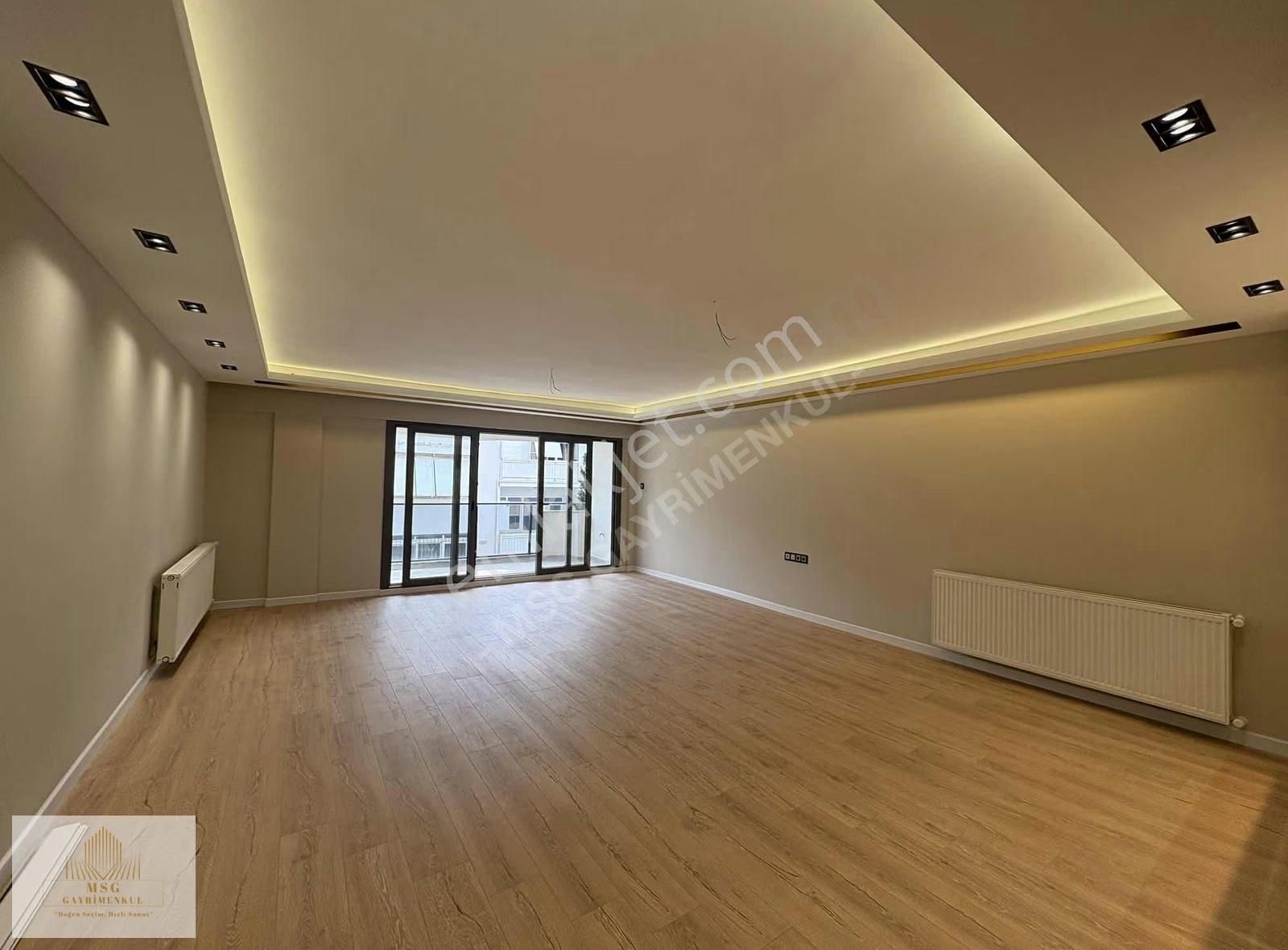 Msg'den Göztepe Metro Dibinde, Ultra Lüks 3+1-155 M2 Geniş Daire