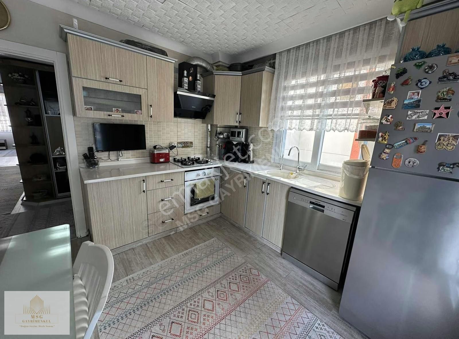 Msg ' Den Buca Merkezde Site İçerisinde 3+1 Satılık Daire - Görsel 12