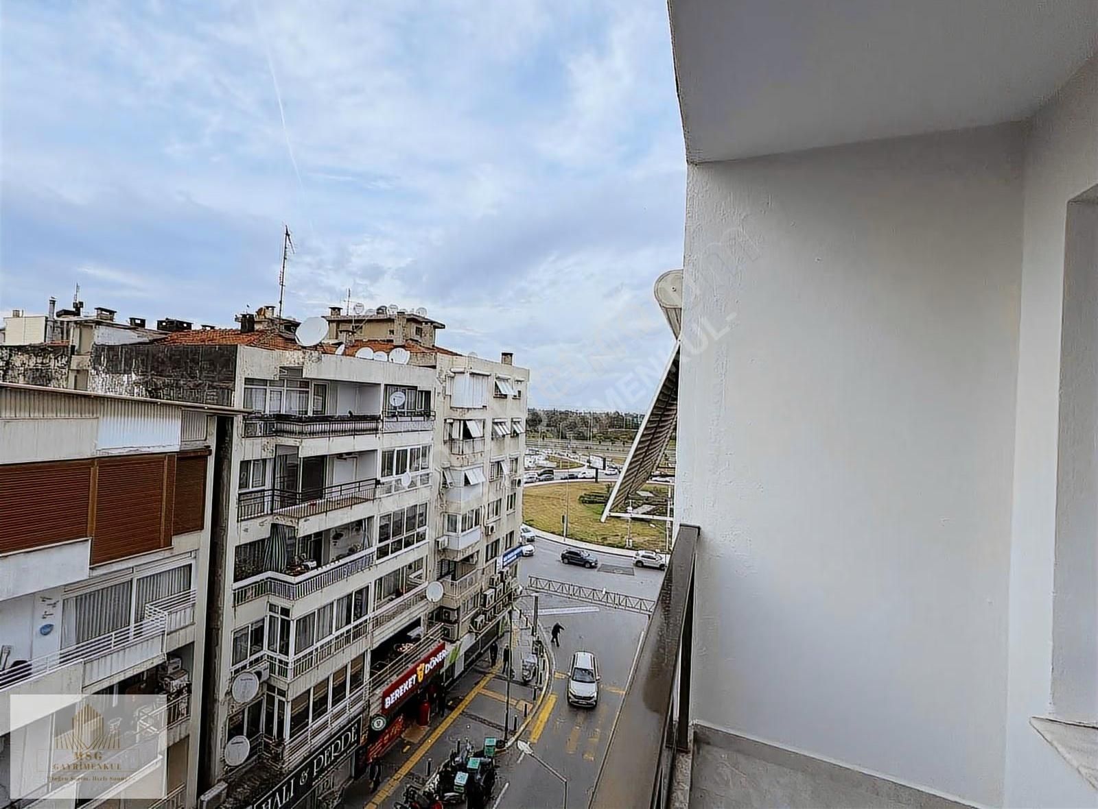 Msgden Ata Caddesi Üzerinde Asansörlü Full Lüks Yapılı 3+1 Daire