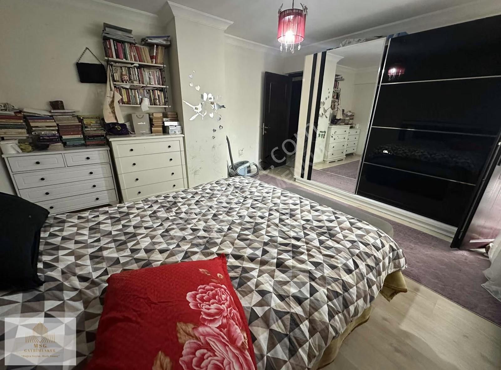 Msg'den Bostanlıda Sahile Yakın 4+1, 215m2 Emsalsiz Fırsat Daire - Görsel 34