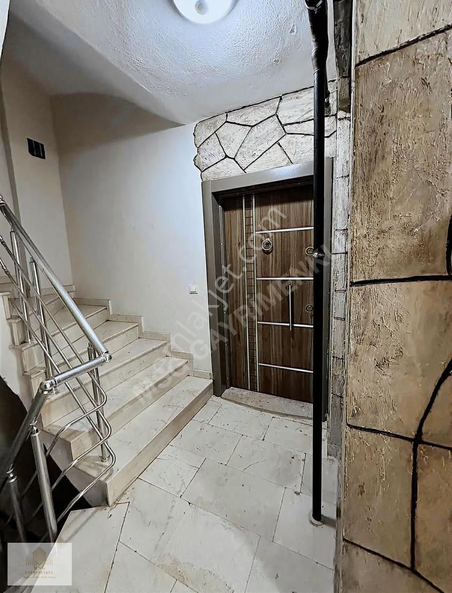 Msg'den Gülyakada 5 Yaşında Binada Ara Kat Açık Mutfak 2+1 Daire - Görsel 42