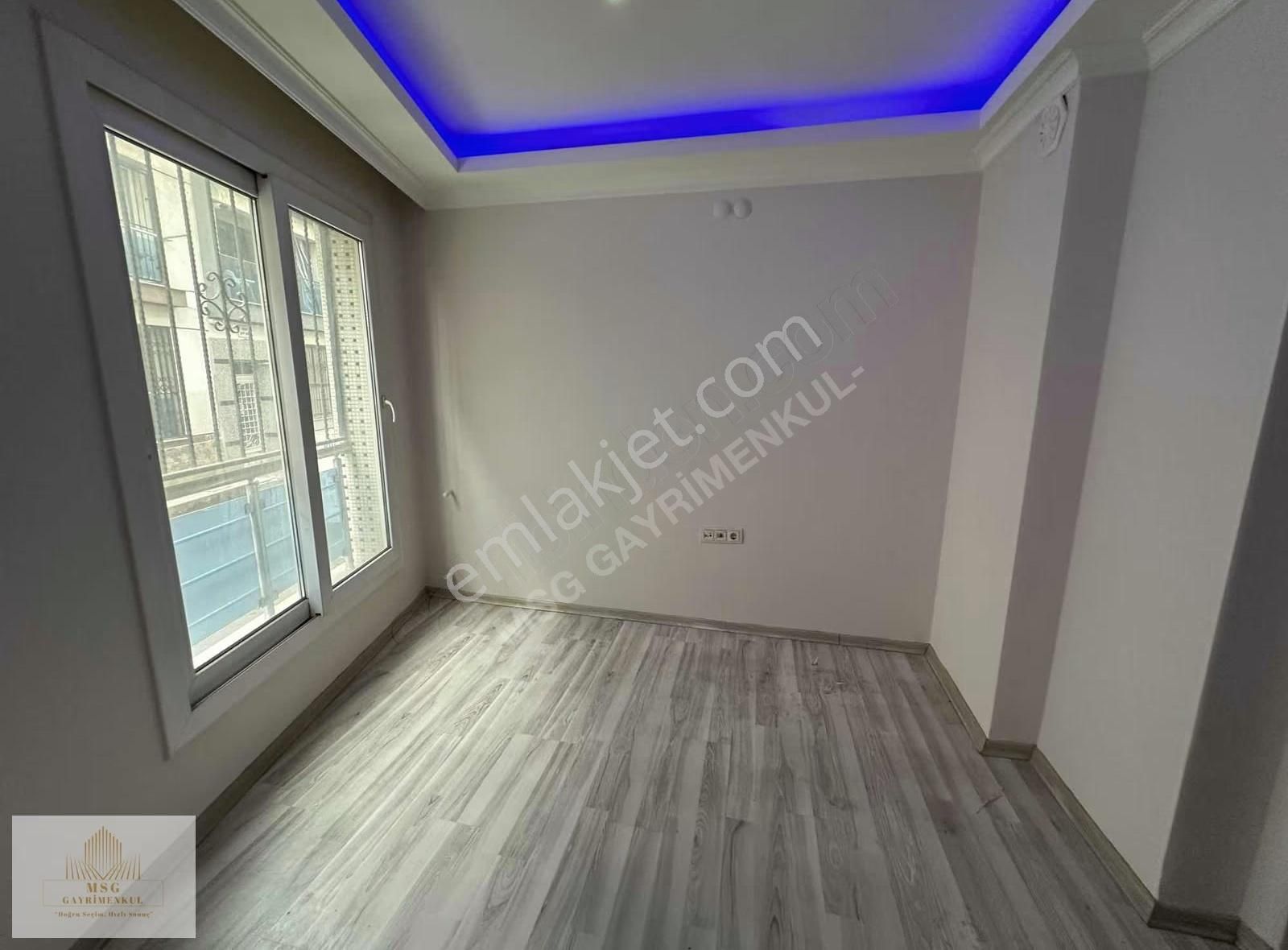 Msg'den Gülyakada 5 Yaşında Binada Ara Kat Açık Mutfak 2+1 Daire - Görsel 38