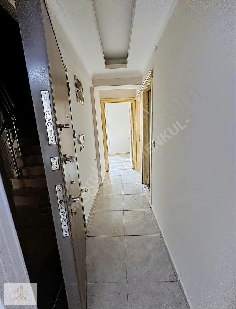 Msg'den Gülyakada 5 Yaşında Binada Ara Kat Açık Mutfak 2+1 Daire - Görsel 21