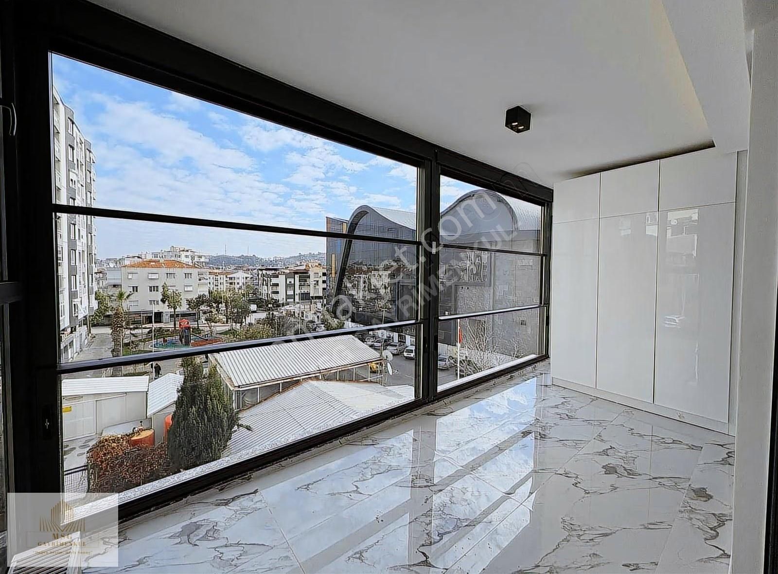 Msgden Korutürkte Ultra Lüks Yapılı Teraslı 3+1 Ayrıcalklı Daire