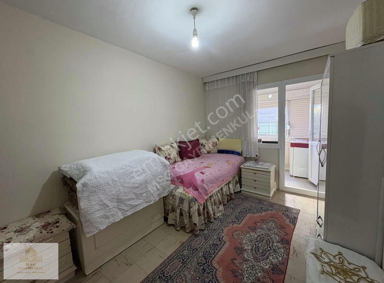 -msg'den Site İçerisinde 2+1 - 100 M2 Bakımlı Otoparklı Daire- - Görsel 2