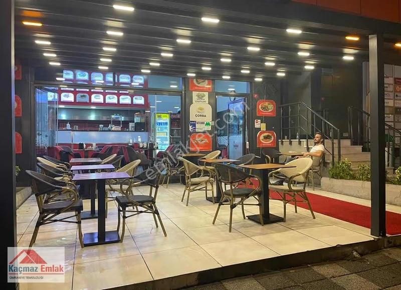 Kozyatağı Bayar Caddedesinde Devren Satılık Büfe - Görsel 4