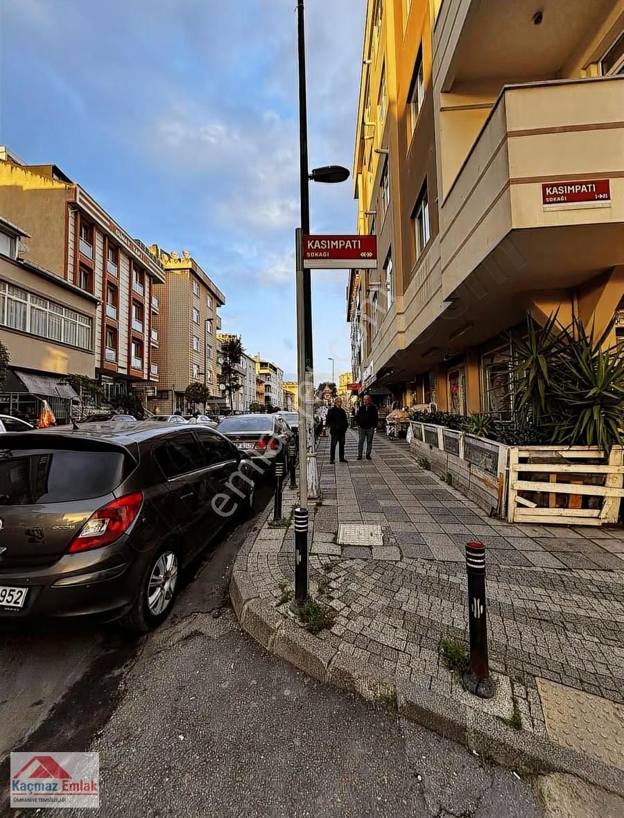 Ümraniye Çakmak'ta Satılık Köşe Başı 70 M2 Dükkan - Görsel 3