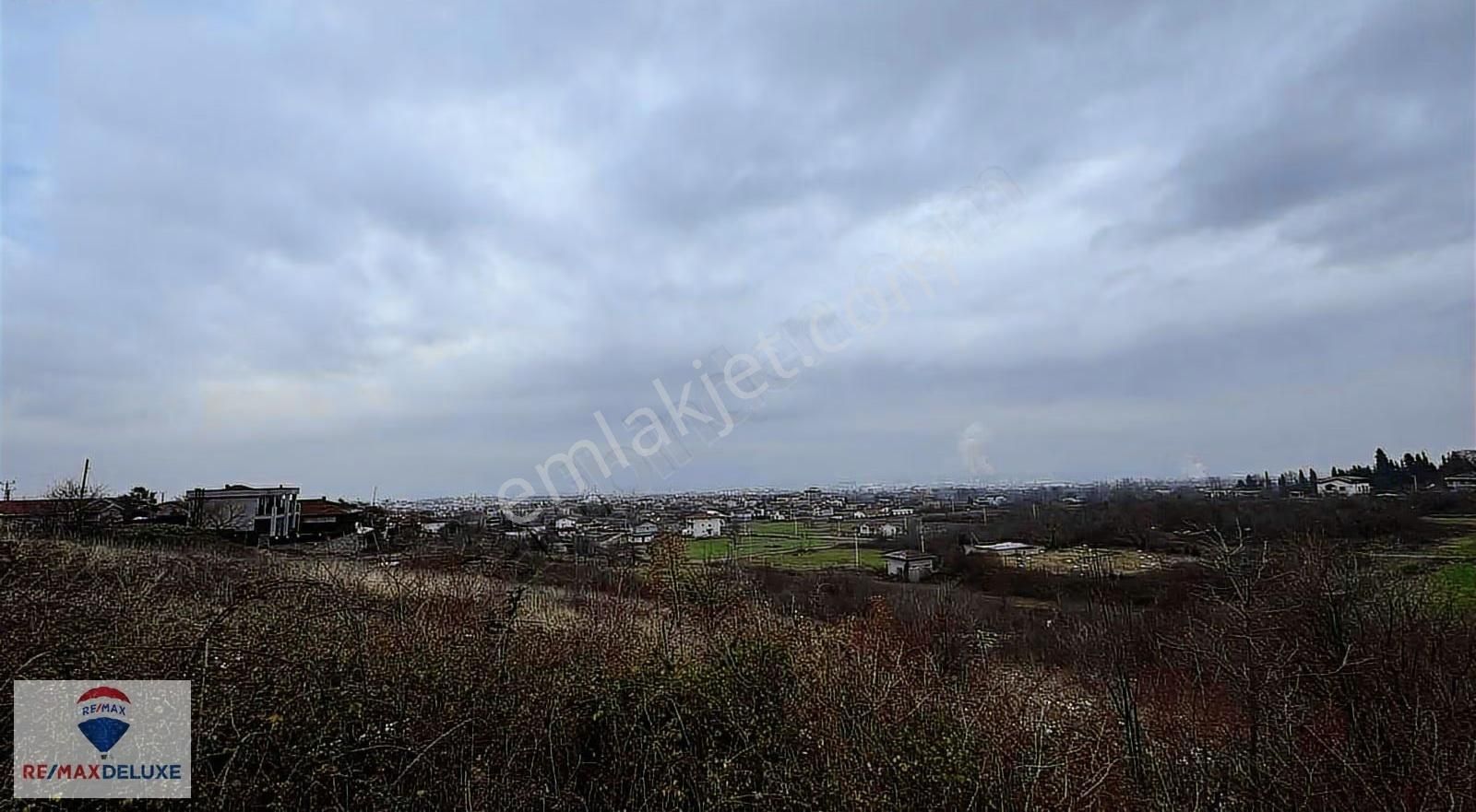 Kartepe Arslanbey Satılık 1313 M'2 Bulvar Yola Cephe İmarlı Arsa