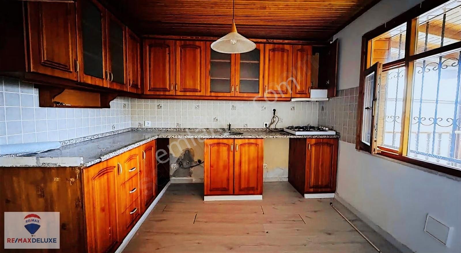 Maşukiye'de 1230 M2 Arsa İçinde Satılık Müstakil Ev - Görsel 3