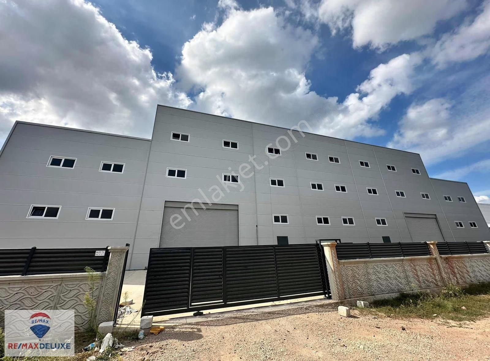 Yeniköy Sepetlipınar'da 1430 M2 Kiralık Depo - Görsel 5