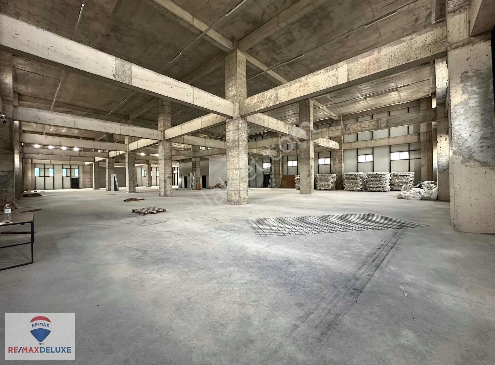 Yeniköy Sepetlipınar'da 1430 M2 Kiralık Depo - Görsel 11