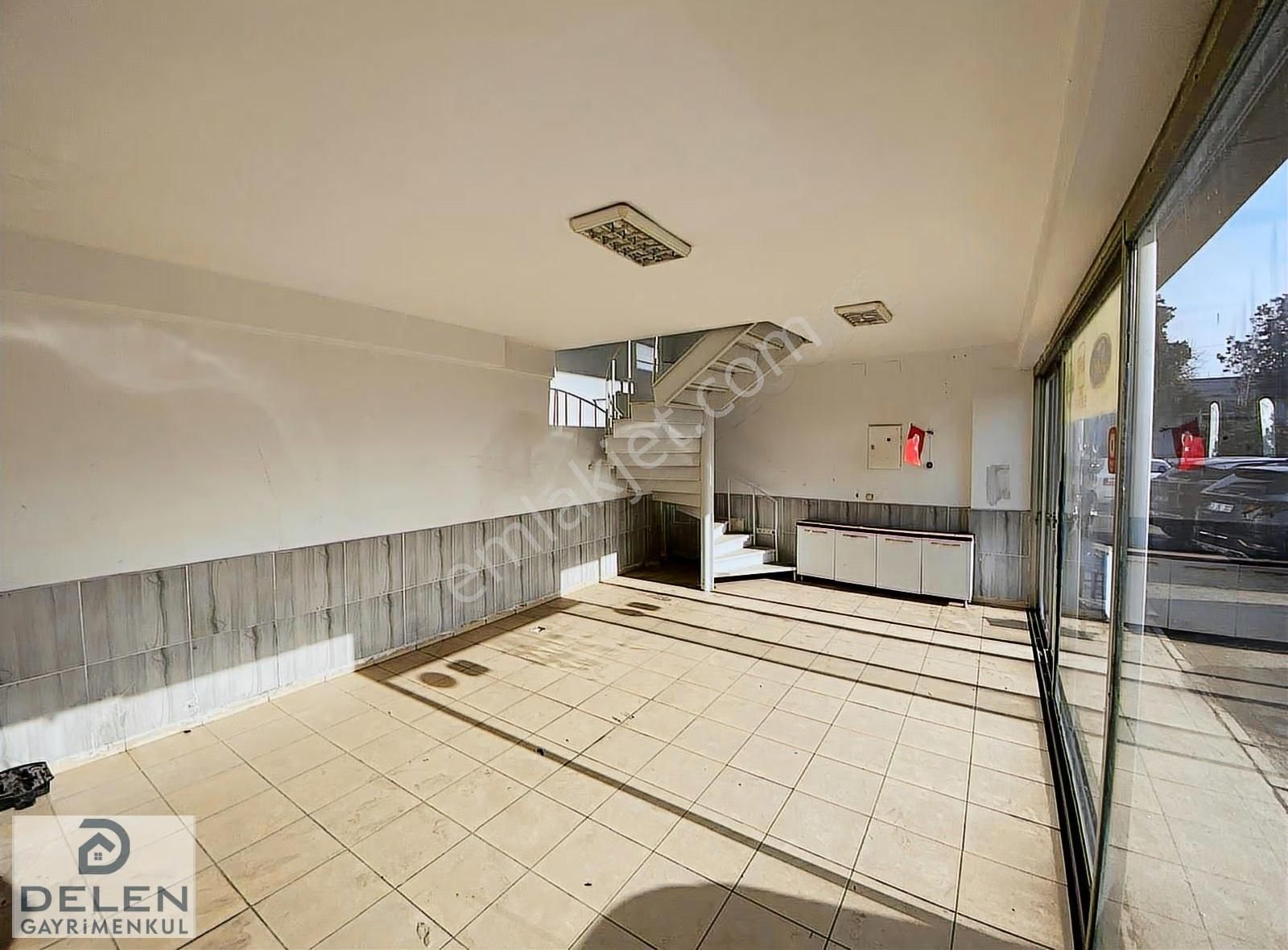 Delen Gayrimenkul'den Oto Center'da Muazzam Konumda Dükkan - Görsel 2