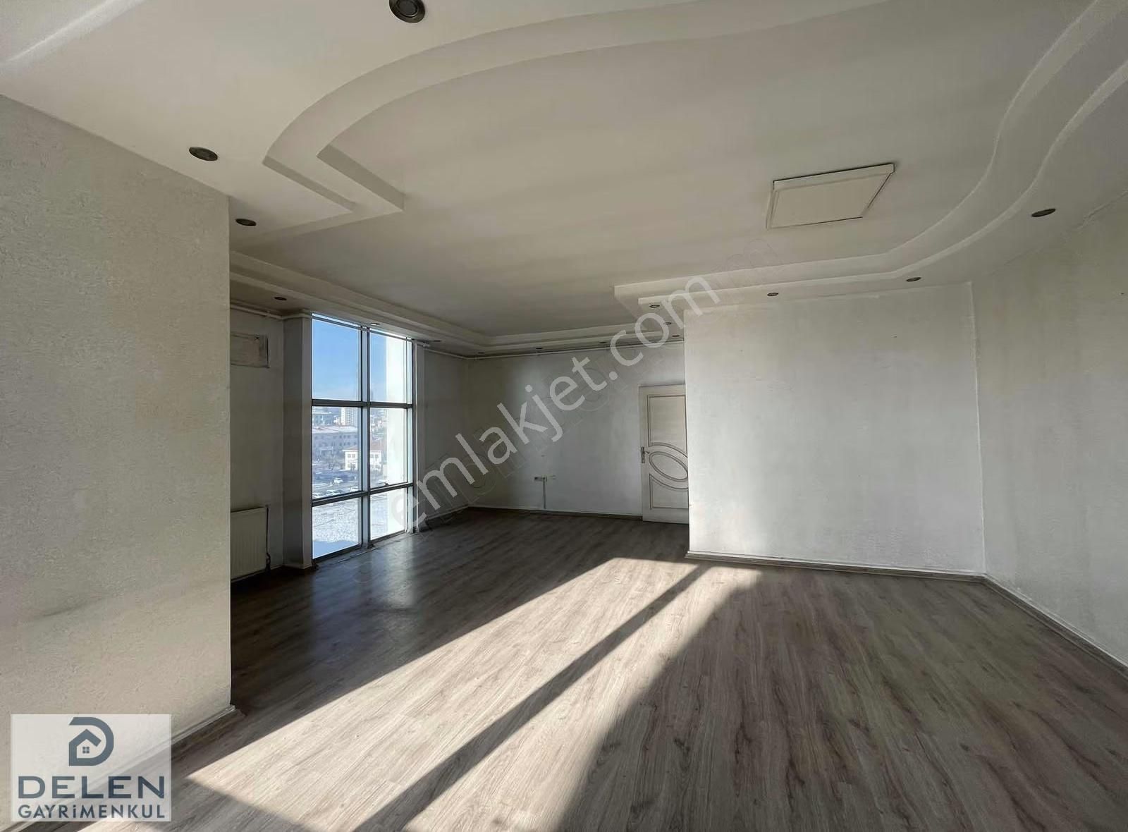 Delen Gayrimenkul'den Mükemmel Cepheli Merkezi Ofis - Görsel 17