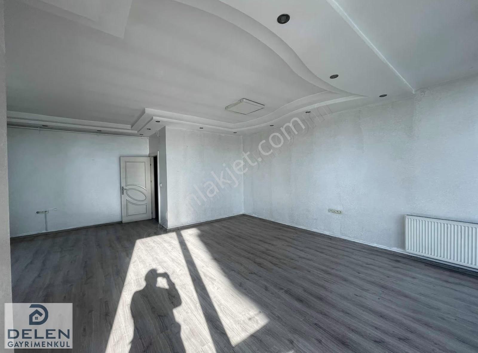 Delen Gayrimenkul'den Mükemmel Cepheli Merkezi Ofis - Görsel 18