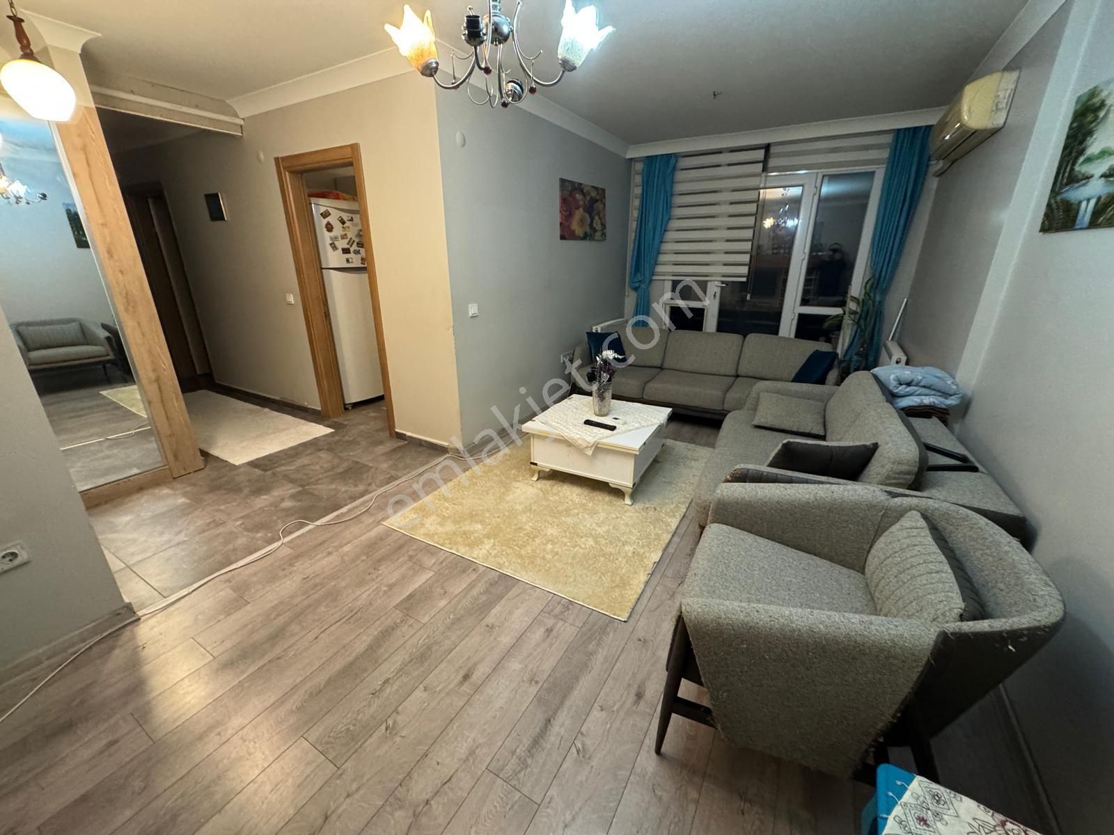 Korfezin Kalbinde Kadıköy'de 2+1 Ful Esyalı Kı