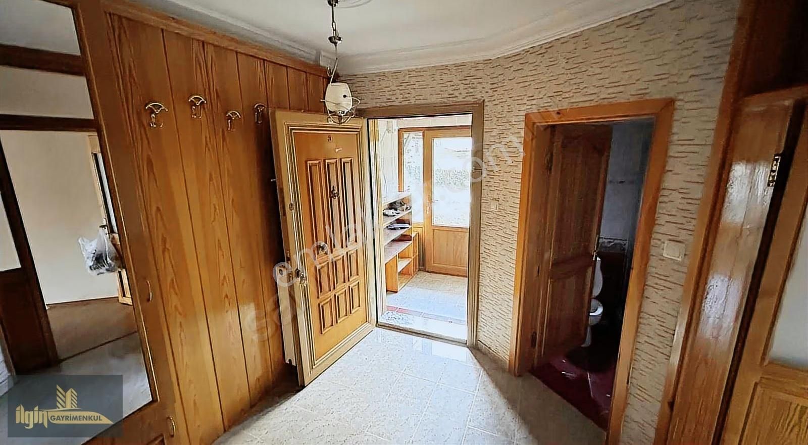 Samanlı Çınarlı Sitesin'de 4+1 Kiralık Villa - Görsel 23