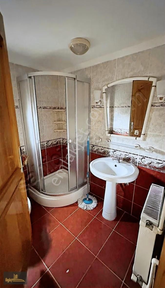 Samanlı Çınarlı Sitesin'de 4+1 Kiralık Villa - Görsel 5
