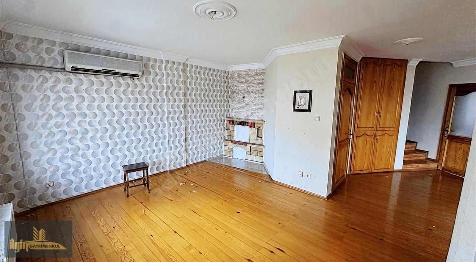 Samanlı Çınarlı Sitesin'de 4+1 Kiralık Villa - Görsel 24