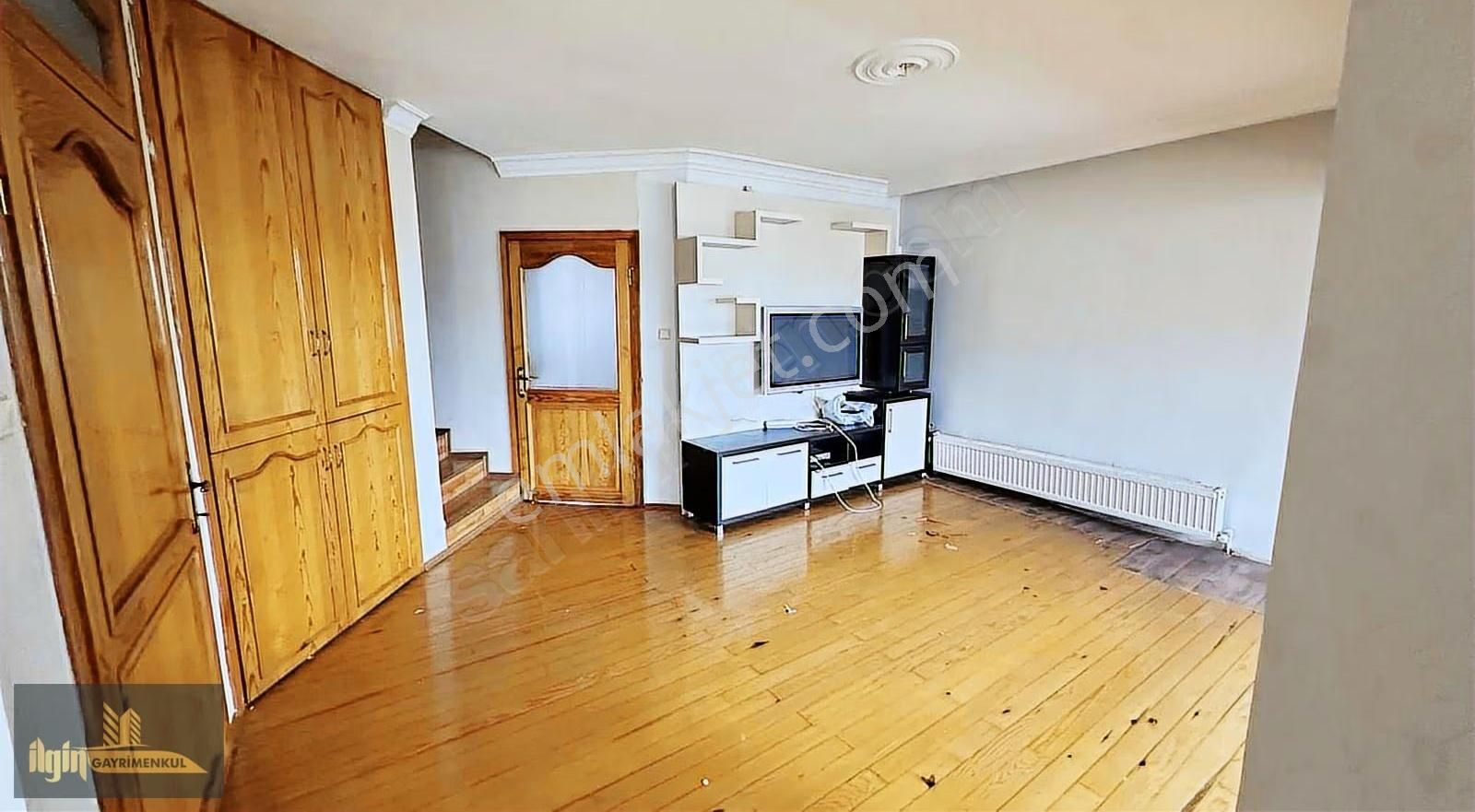 Samanlı Çınarlı Sitesin'de 4+1 Kiralık Villa - Görsel 6