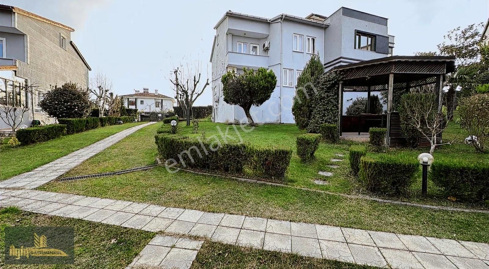 Samanlı Çınarlı Sitesin'de 4+1 Kiralık Villa - Görsel 16