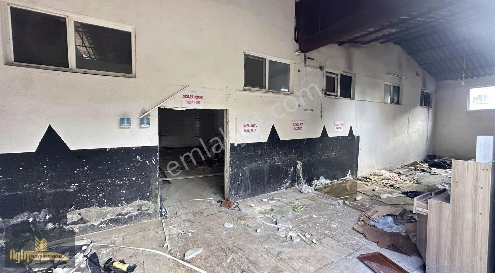 Çiftlikköy'de 940m2 Arsa İçinde Kiralık İmalathane - Görsel 11