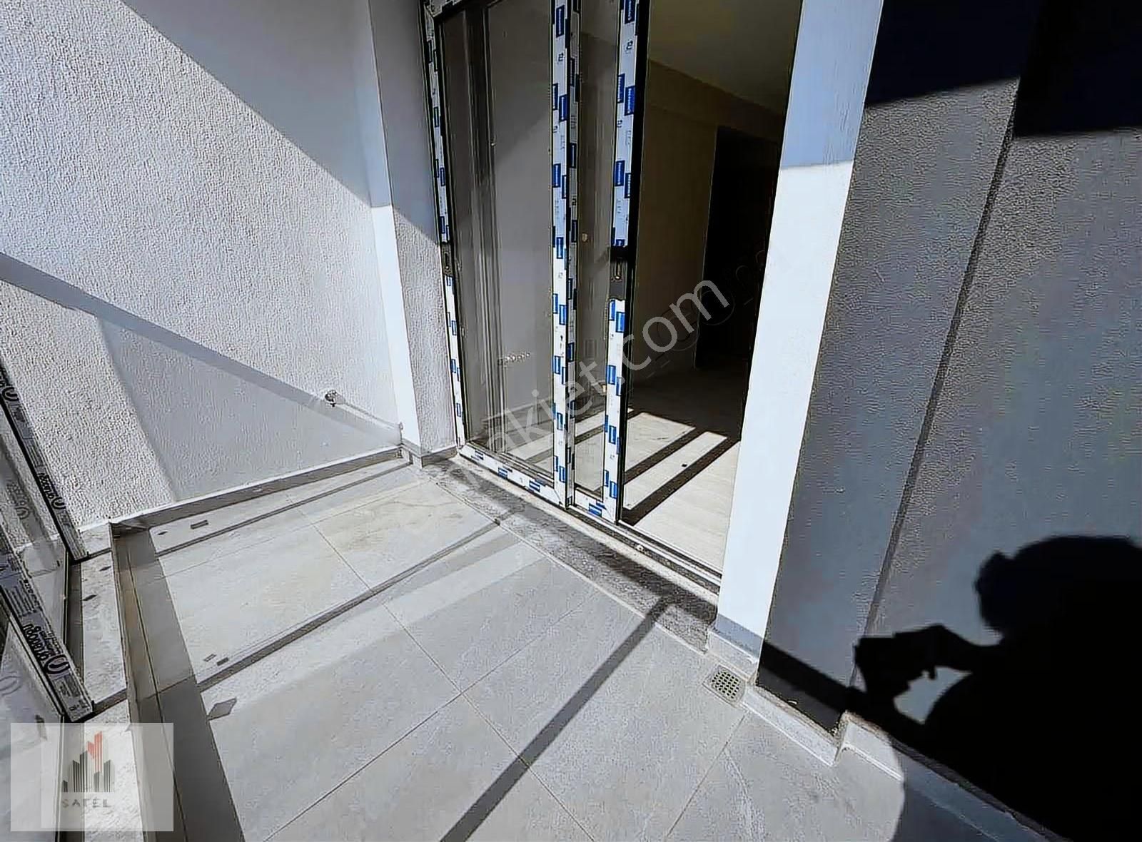 Satel Emlak Ebeveyn Banyolu Çift Cephe 2+1 Sıfır Daire - Görsel 4