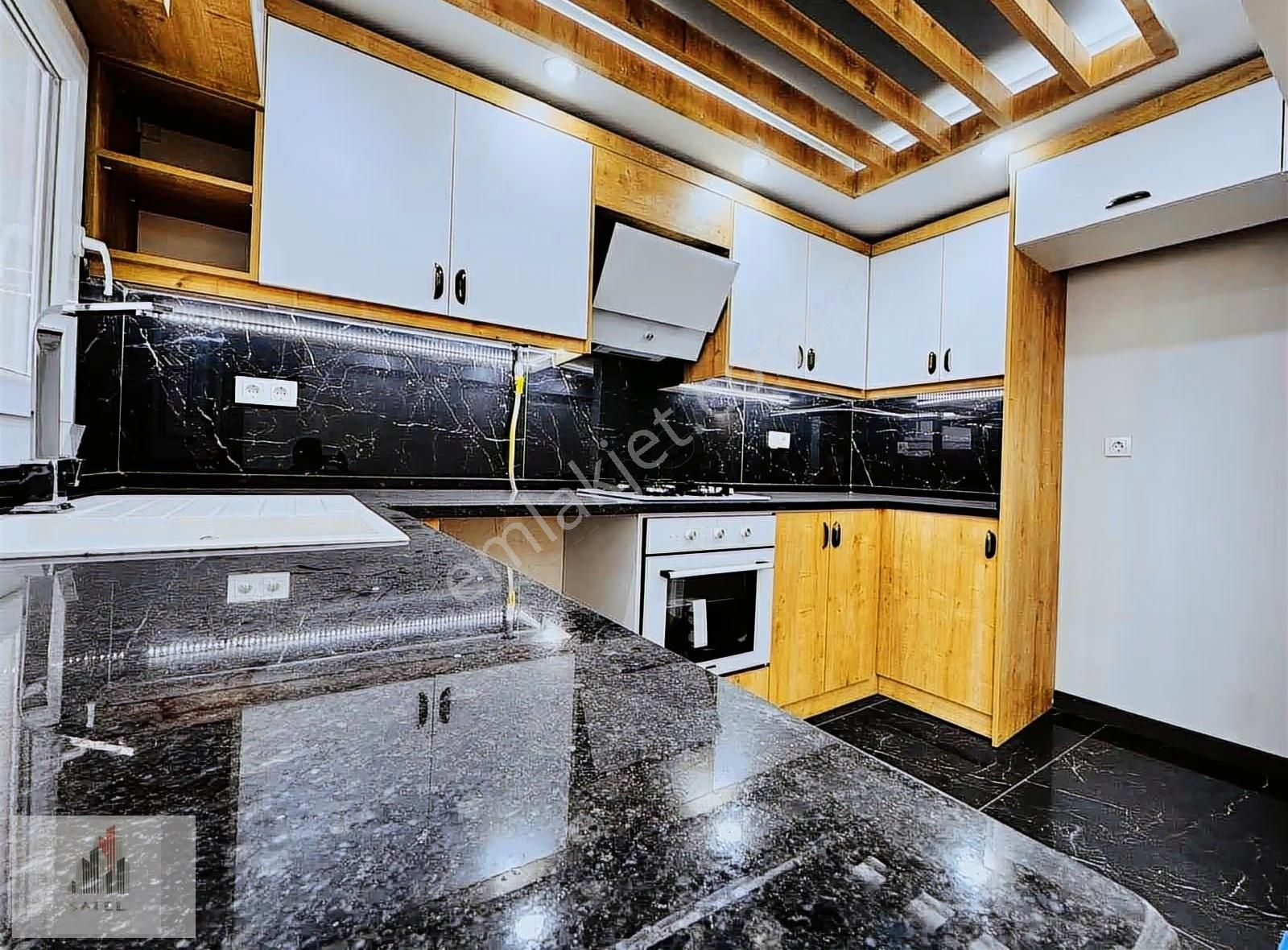 Satel Emlaktan İnönü Cd Yakını Tek Daire Fiyatına 2 Daire