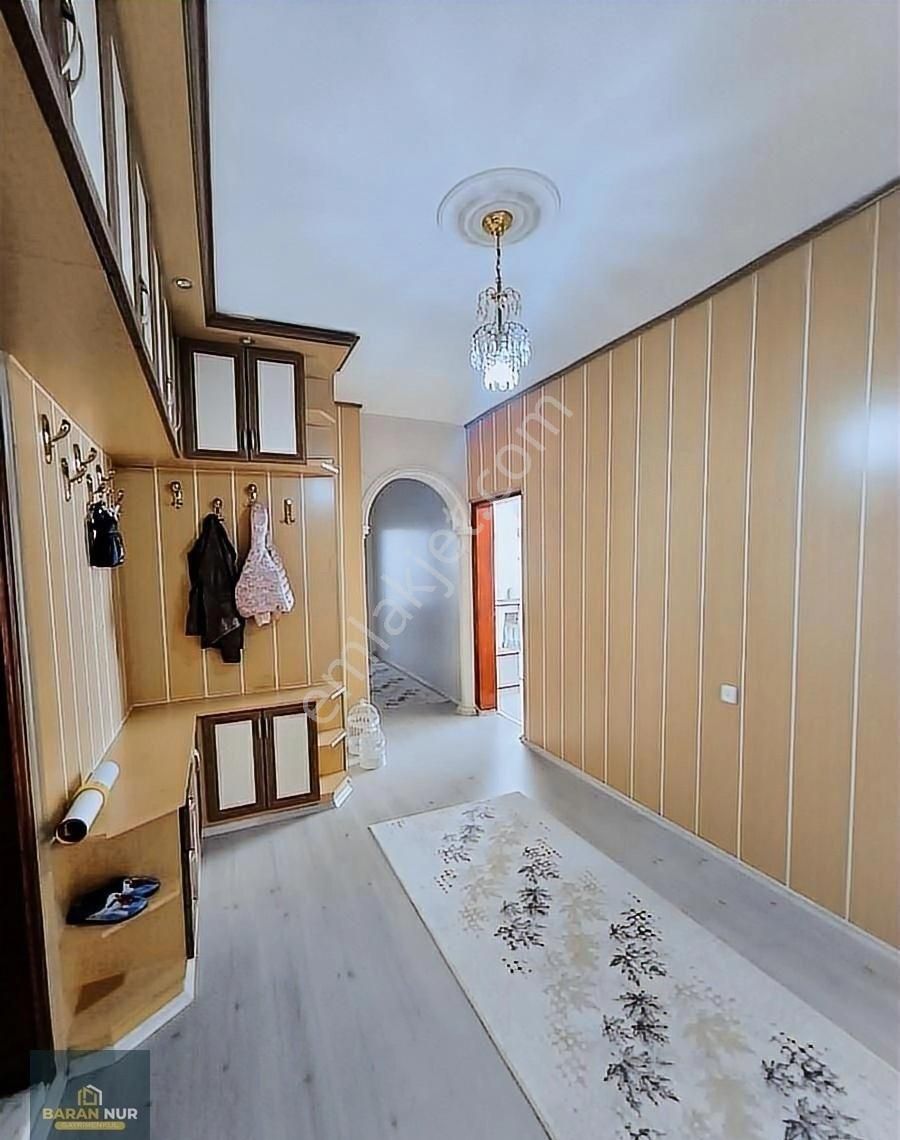 Barış Cad. Üzerinde Satılık Daire.... - Görsel 4