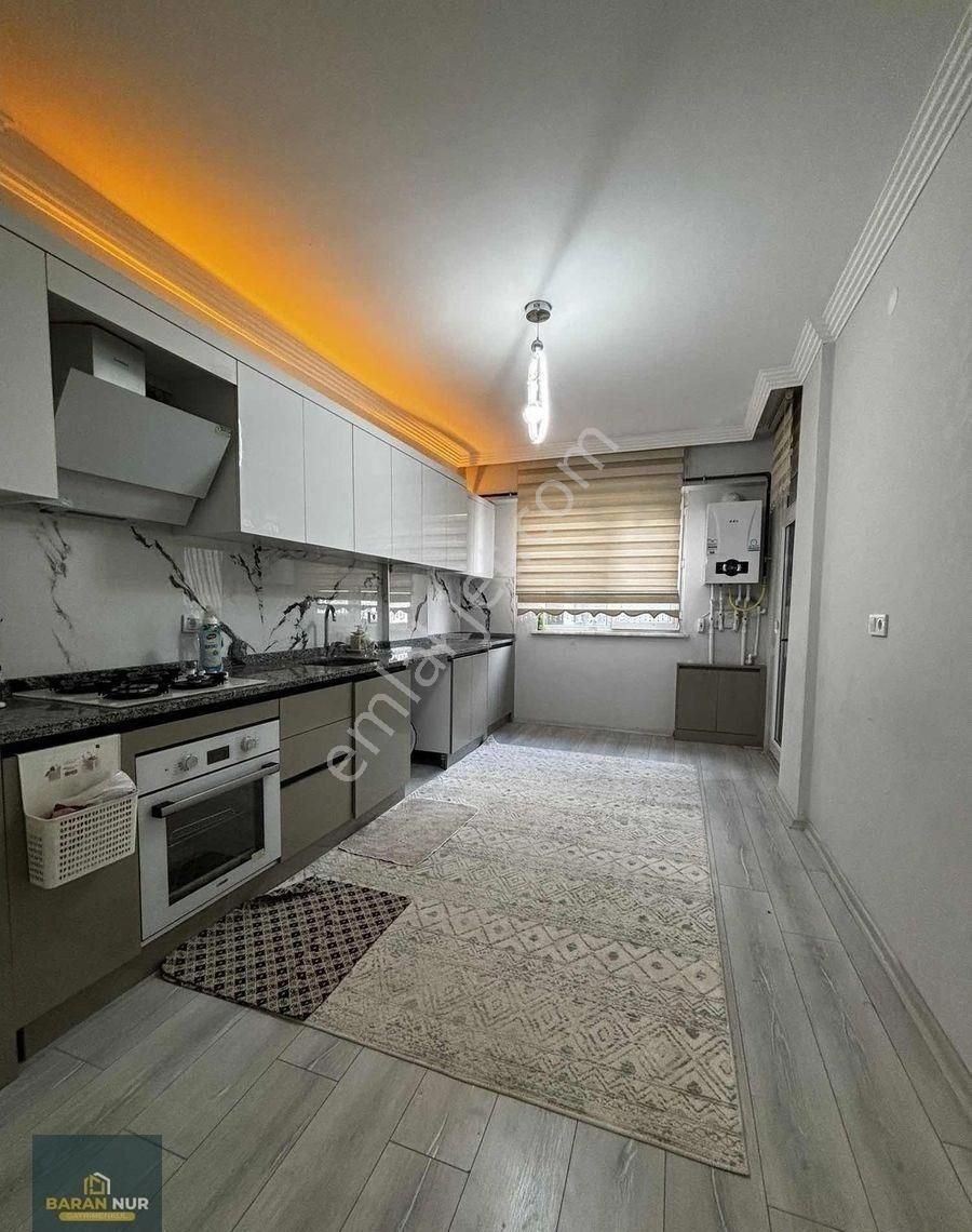 Fetih Cad. Yürüme Mesafesinde 3+1 Daire Geniş/k.otoparklı - Görsel 13