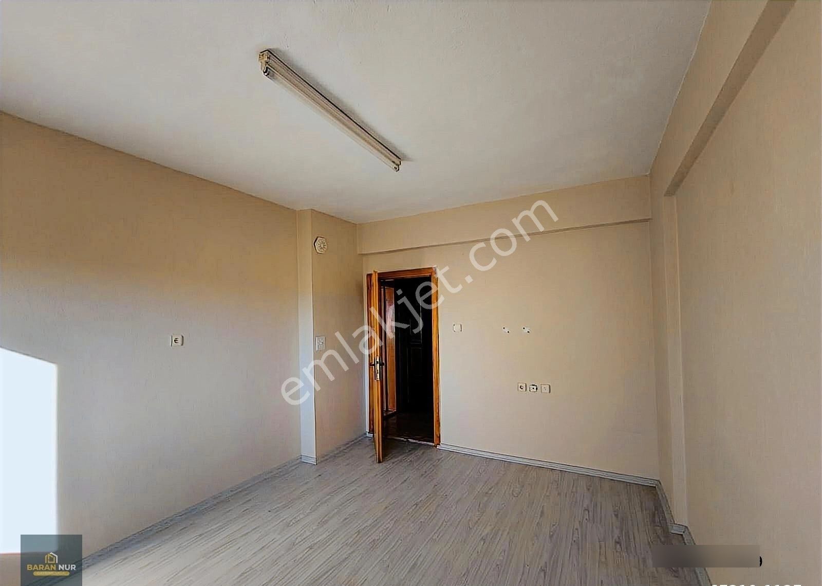 Farabi Hast. Ve Japon Parkına Yakın 3+1 Bakımlı Daire - Görsel 6