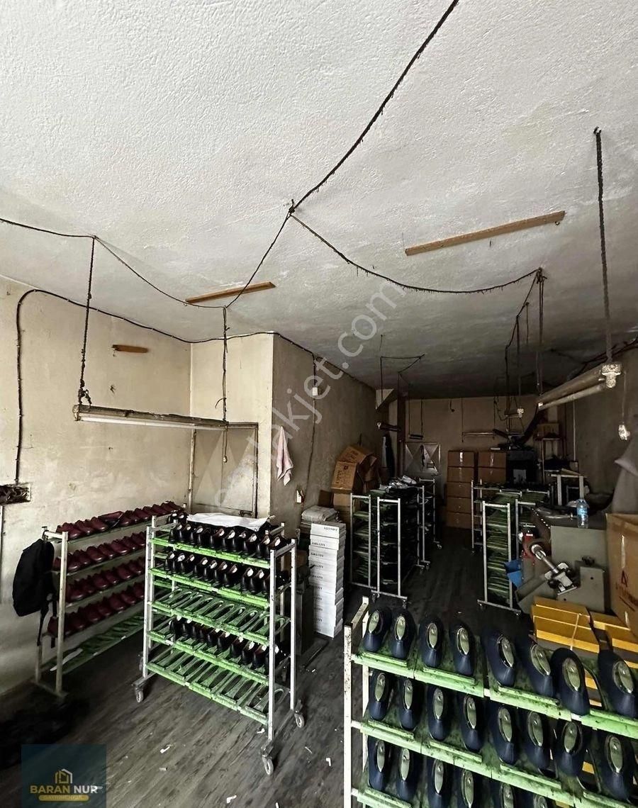 Aykent Ayakkabıcılar Sitesinde Satılık 3 Katlı Dükkan - Görsel 6