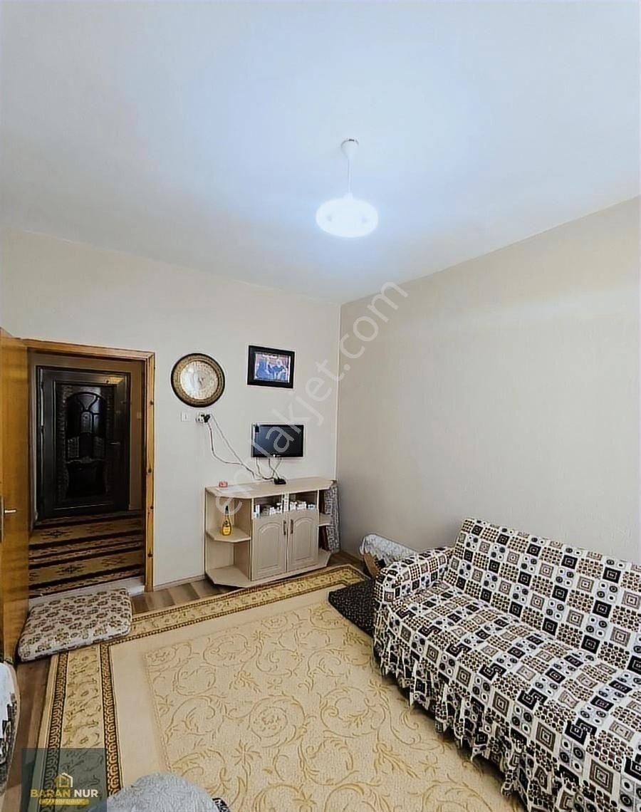 Bosna Ulu Cami Yanında Satılık 2+1 Fırsat Daire - Görsel 14