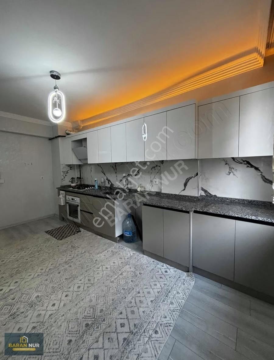 Fetih Cad. Yürüme Mesafesinde 3+1 Daire Geniş/k.otoparklı - Görsel 14