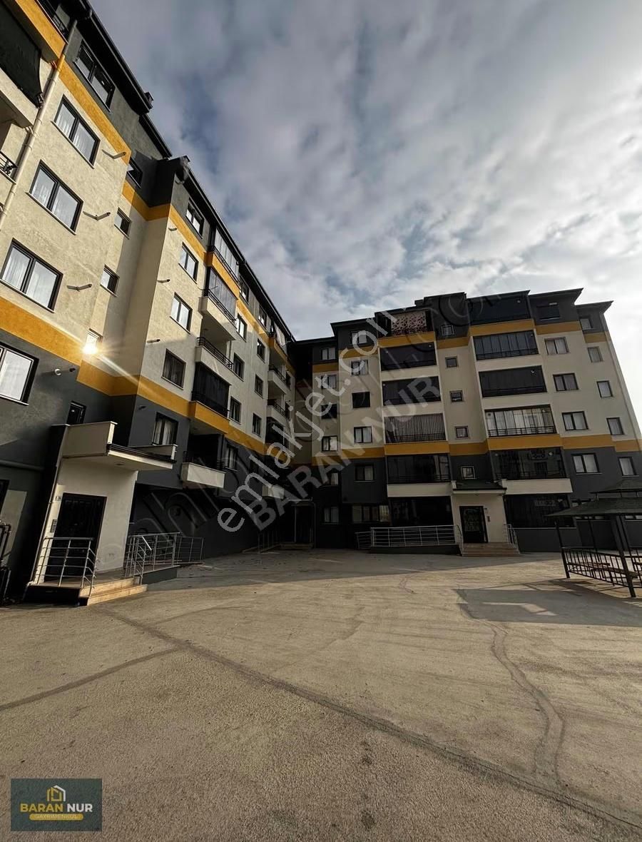 Fetih Cad. Yürüme Mesafesinde 3+1 Daire Geniş/k.otoparklı