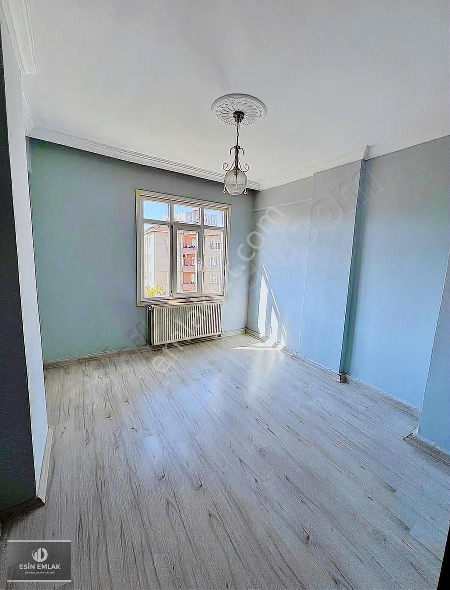 Kaynarca Mah Ferah Balkonlu Geniş M2'li Temiz 3+1 Daire - Görsel 21