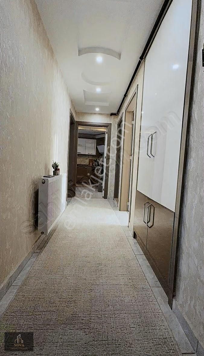 Nova'dan Hürriyet Caddesinde Geniş Arakat 2+1 Daire - Görsel 5