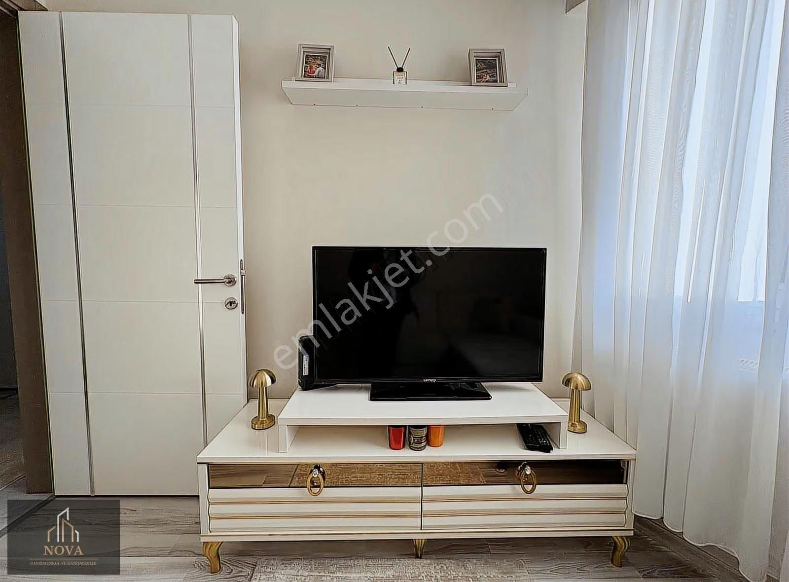 Nova'dan Hürriyet Caddesinde Geniş Arakat 2+1 Daire - Görsel 14